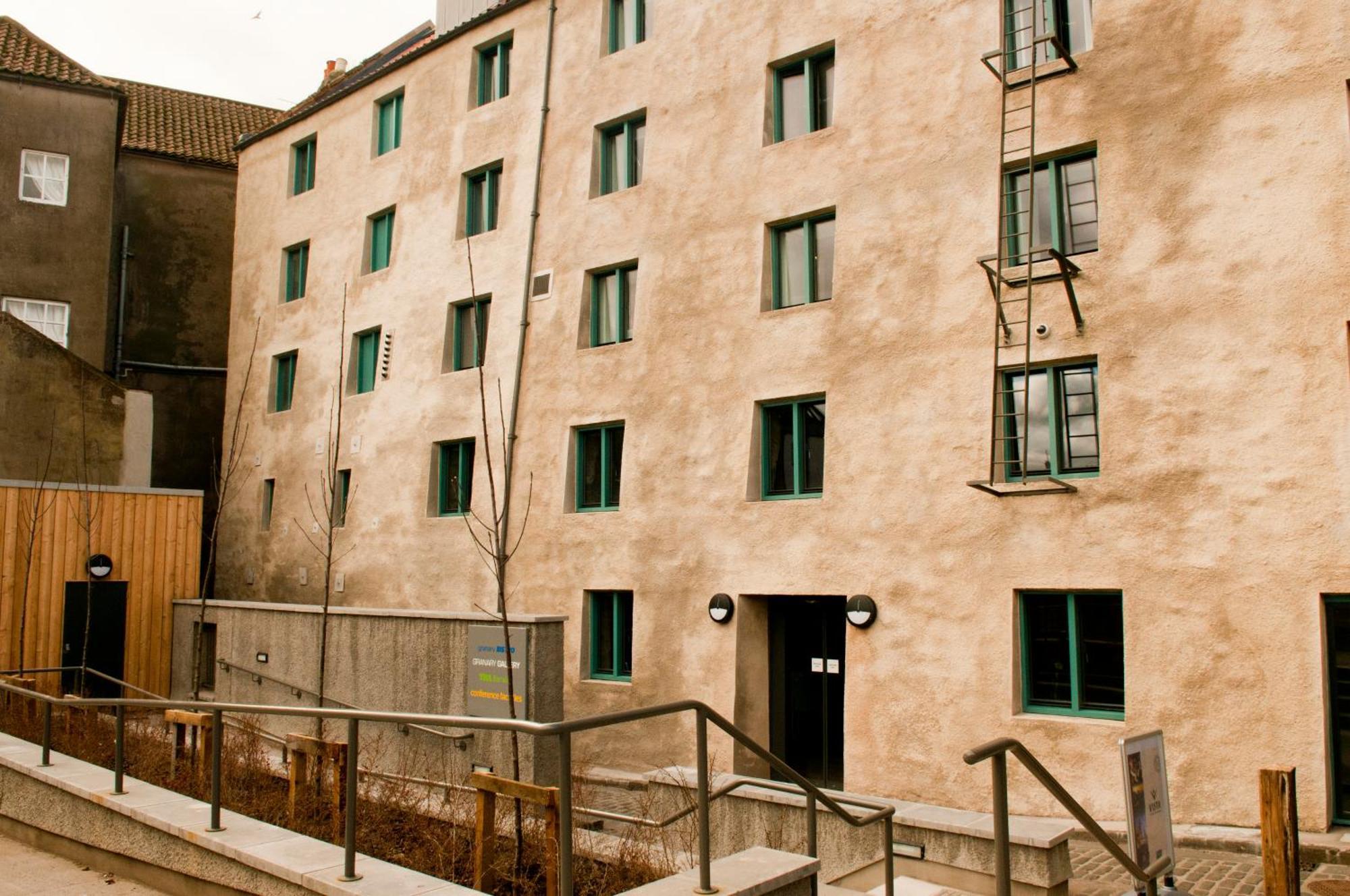 A Pousada Yha Berwick Exterior foto